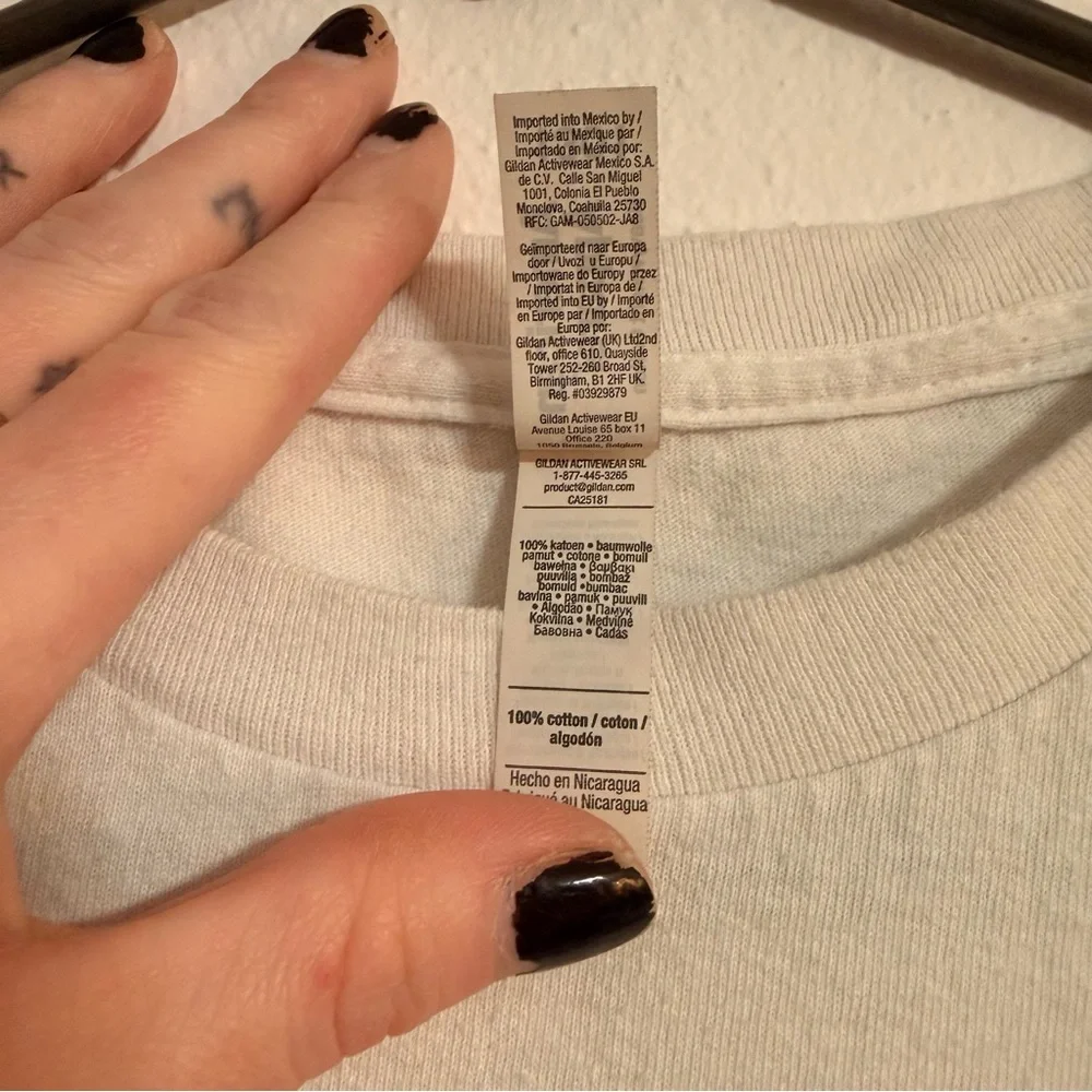 American Apparel • Vintage Big Bootie Mix Graphic Tee • Size Sm - Picture 5 of 5